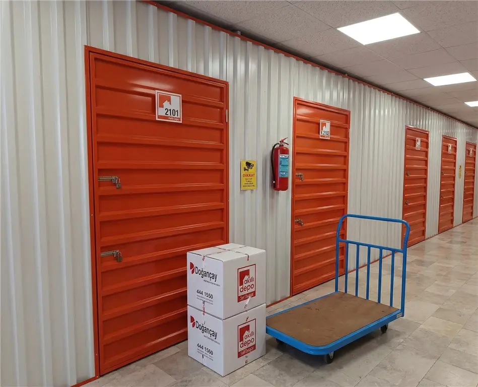 Akıllı Depo Konya Tesis Girişi Kiralık Depo